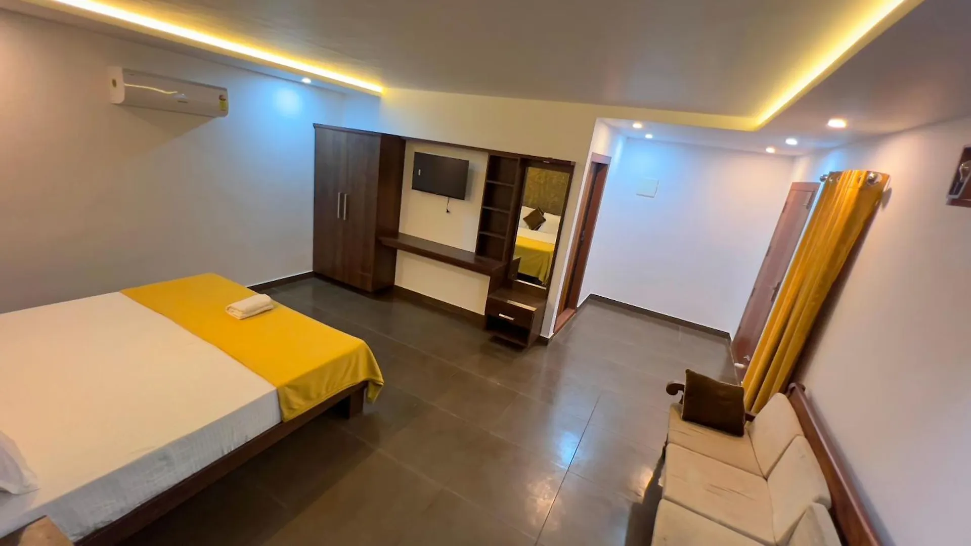 3Empire Room With Common Pool Wayanad Kwatera prywatna