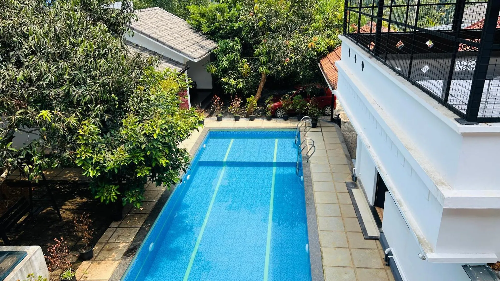 3Empire Room With Common Pool Wayanad